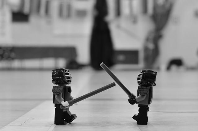 LEGO Kendo figures fighting at a competition
