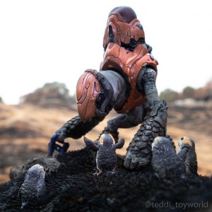 Halo grunt meets porgs by @teddi_toyworld