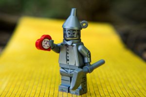 The LEGO Movie 2 Minifigure Review: Tin Man