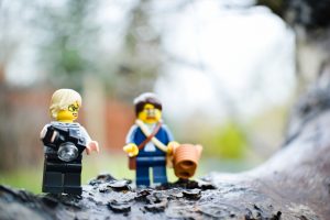 LEGO figures as toy photographers