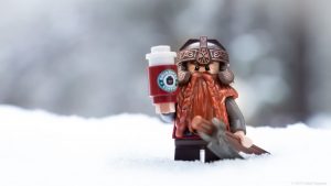 Gimli and his coffee by @mightysmallstories