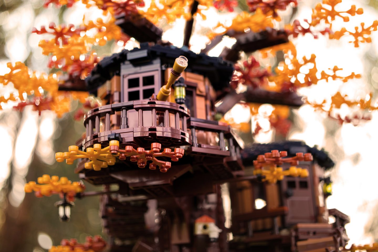 The LEGO Ideas Tree House, from a toy photographers point of view - Toy
