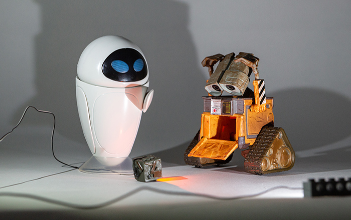 Wall-E and Eve lit with two flood (cool white) Just Plug LEDs from the left and right, plus one orange pin LED.