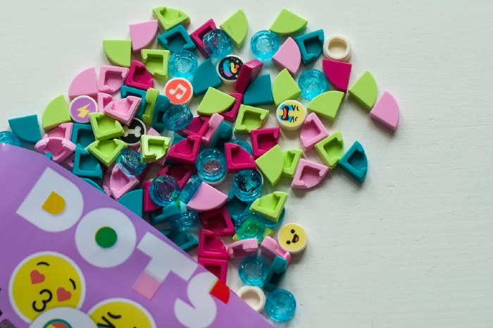 Connect the DOTS! LEGO DOTS Arts & Crafts Sets Review