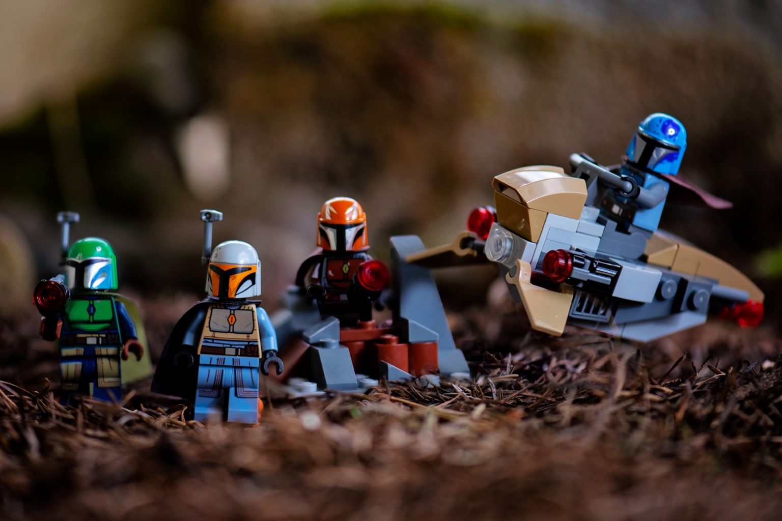 LEGO Mandalorian Battle Pack Photos and Review