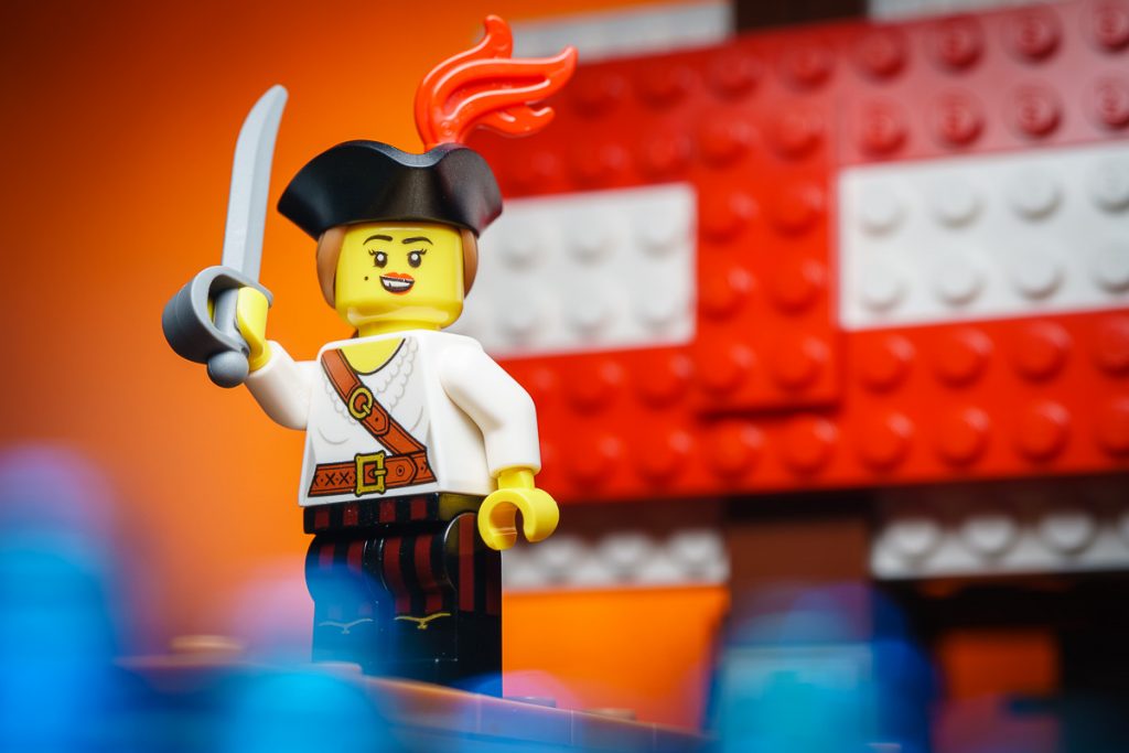 LEGO CMF Series 20 - Pirate