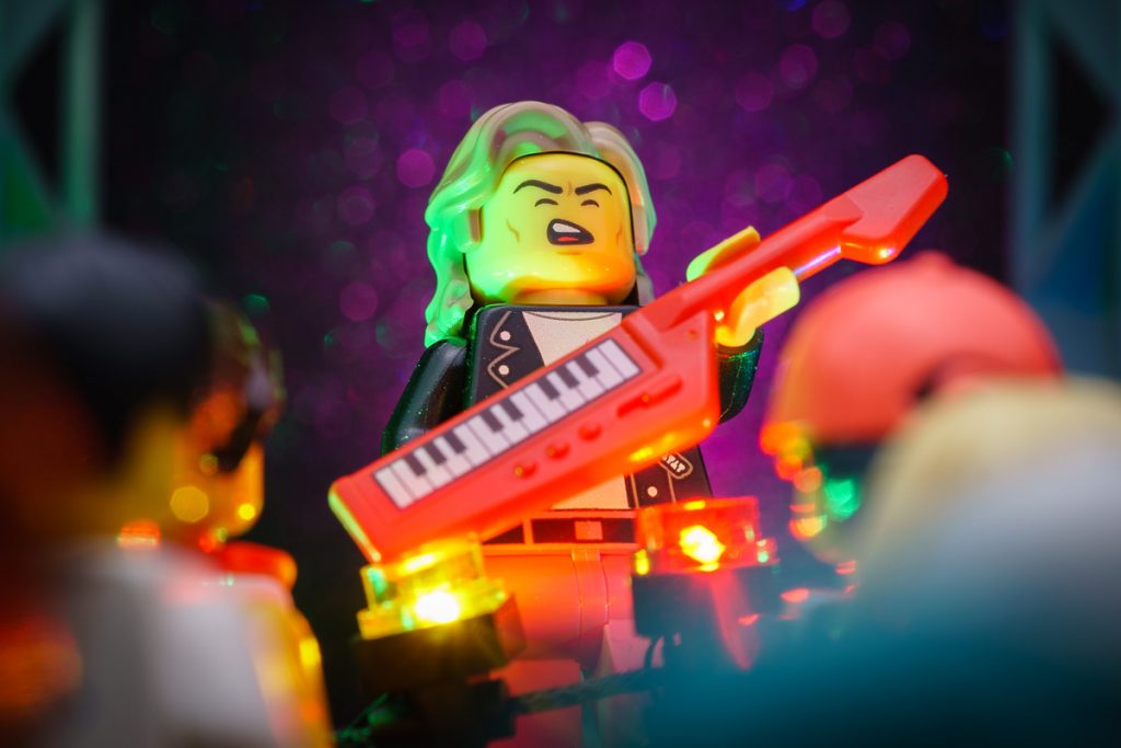 LEGO CMF SERIES 20 Electronic Musician