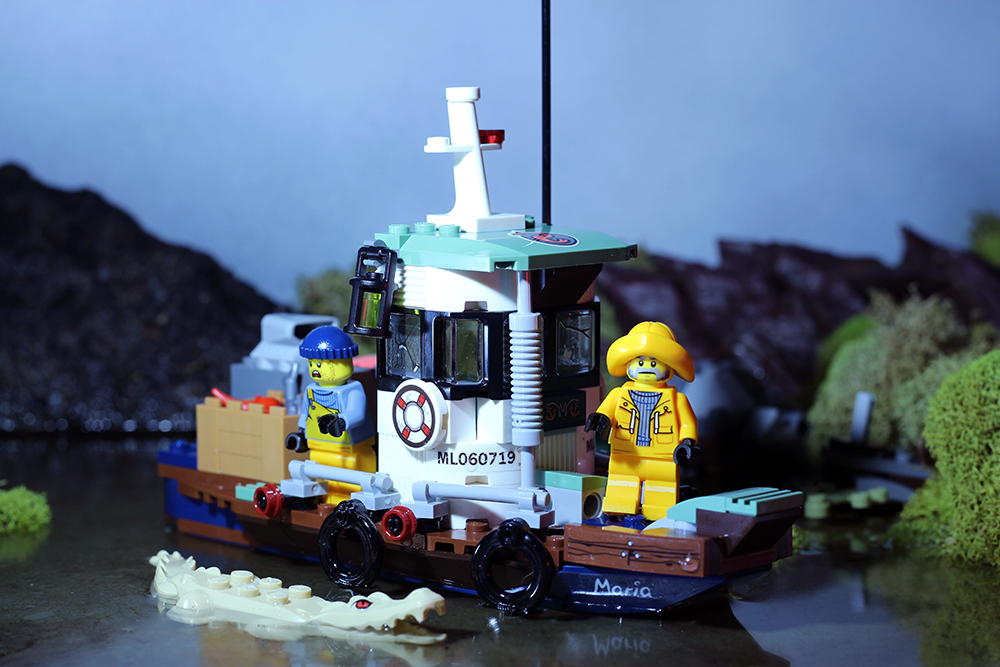 Lego hidden side wrecked best sale shrimp boat