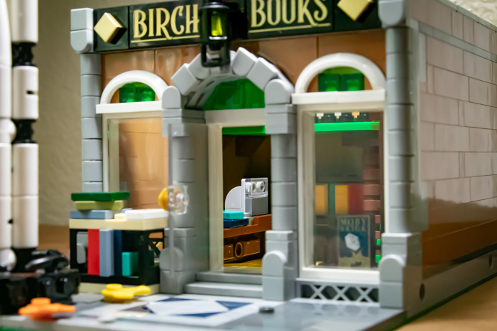 Birch books lego online set