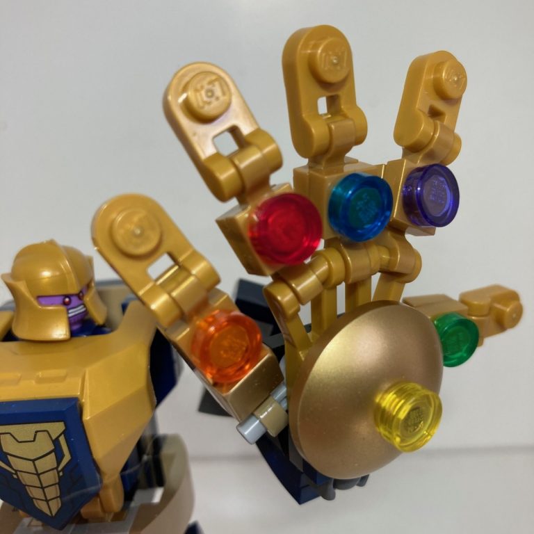 new lego marvel mechs