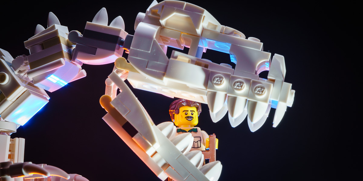 A Prehistoric Discovery: LEGO Ideas Dinosaur Fossils (21320) Review