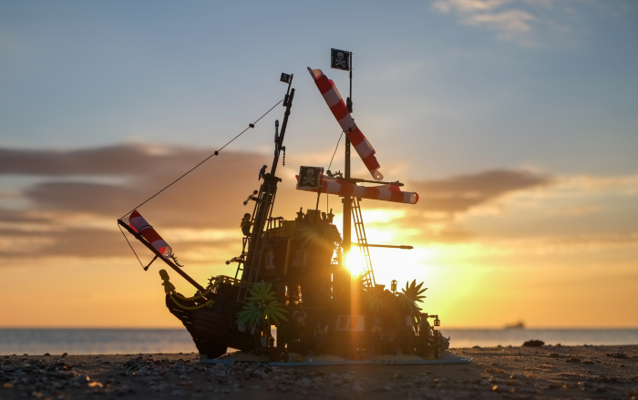 LEGO Pirates of Barracuda Bay set in sunrise