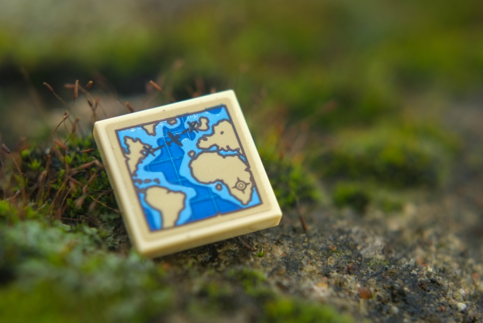 LEGO tile with map of Atlantic Ocean