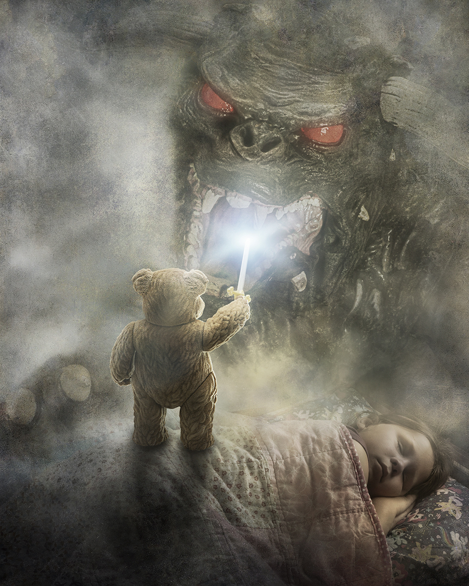 Exploring the SelfPortrait Through Toy Photography