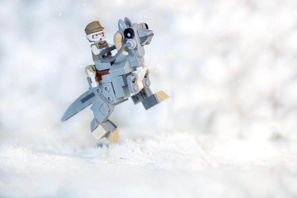 Review LEGO Star Wars AT AT vs. Tauntaun Microfighters Set 75298