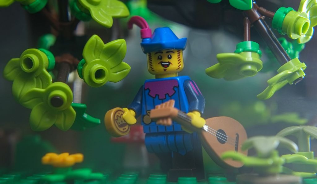 LEGO male troubadour with lute