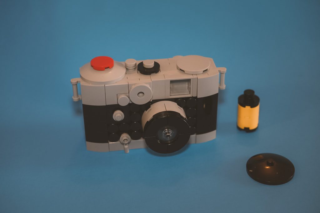 Lego vintage camera on Craiyon