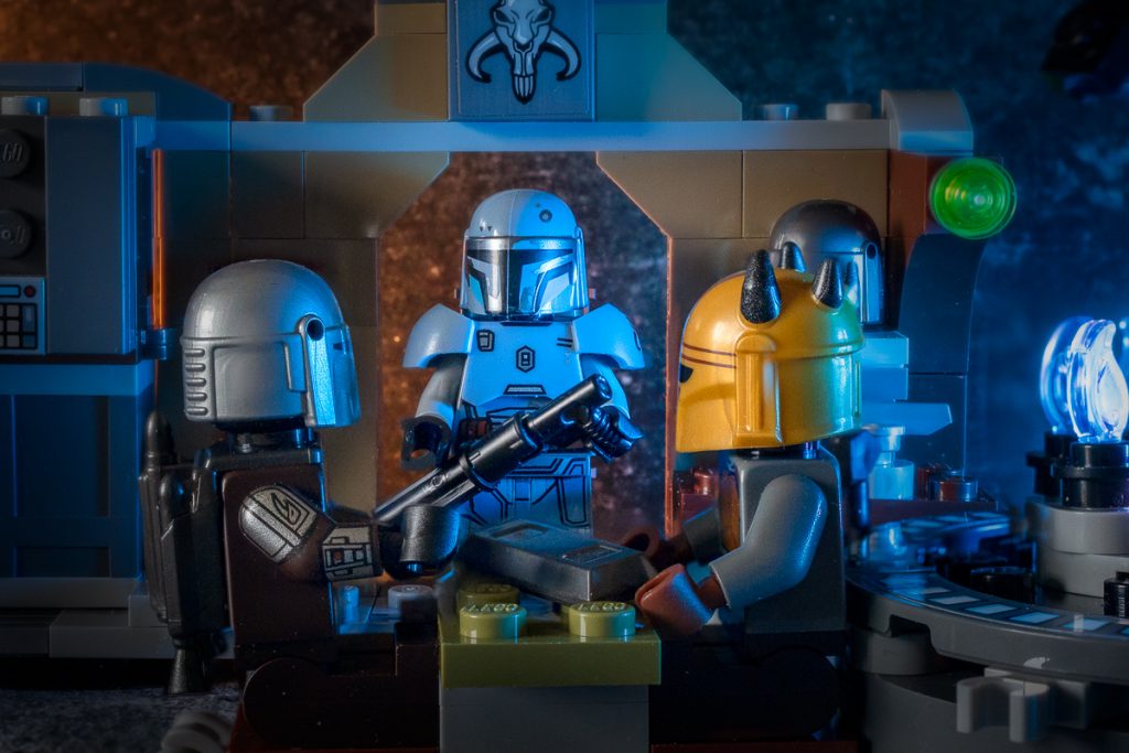 Review: LEGO Star Wars 75319 – The Armorer's Mandalorian Forge