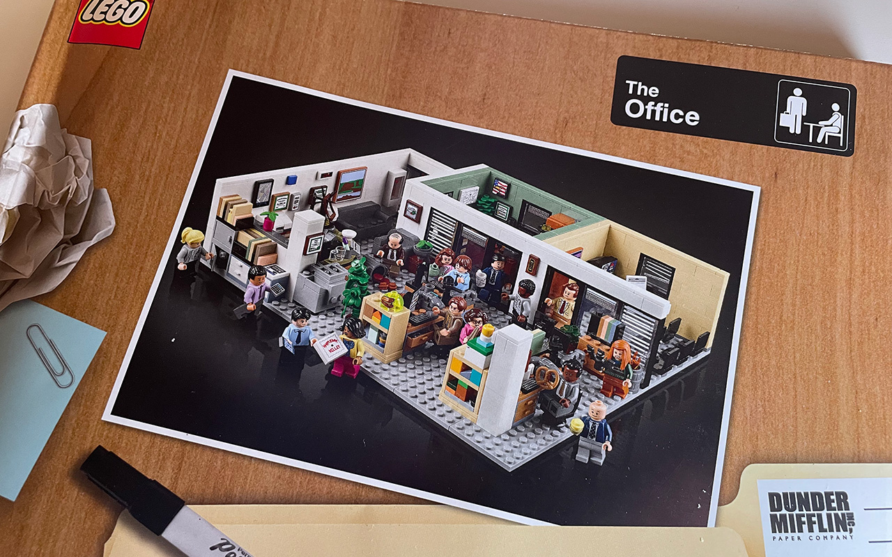 LEGO MOC The Office Dunder Mifflin, Scranton Pennsylvania by