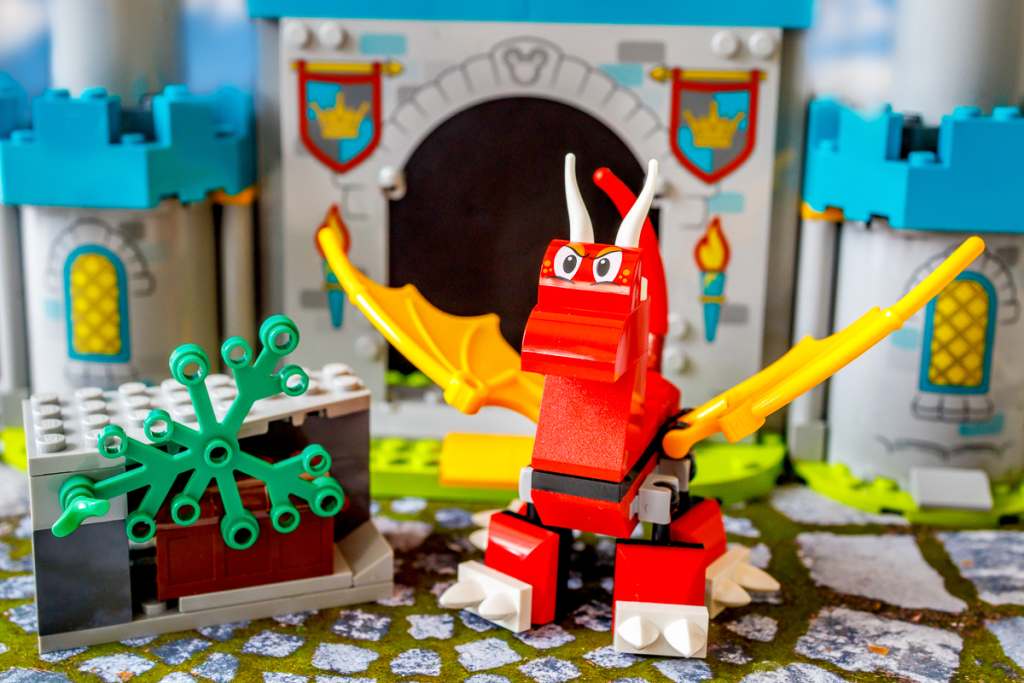 Lego 10404 castle online