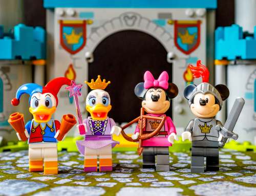 Review: LEGO Mickey and Friends Castle Defenders