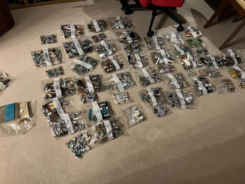 Lego Rivendell, lots of bags