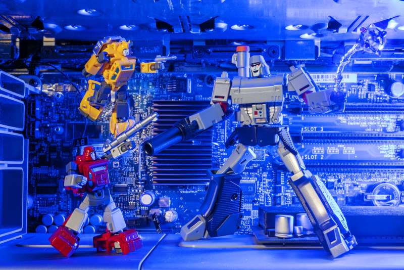 Toy Photography with Newage Transformers Toy Photographers