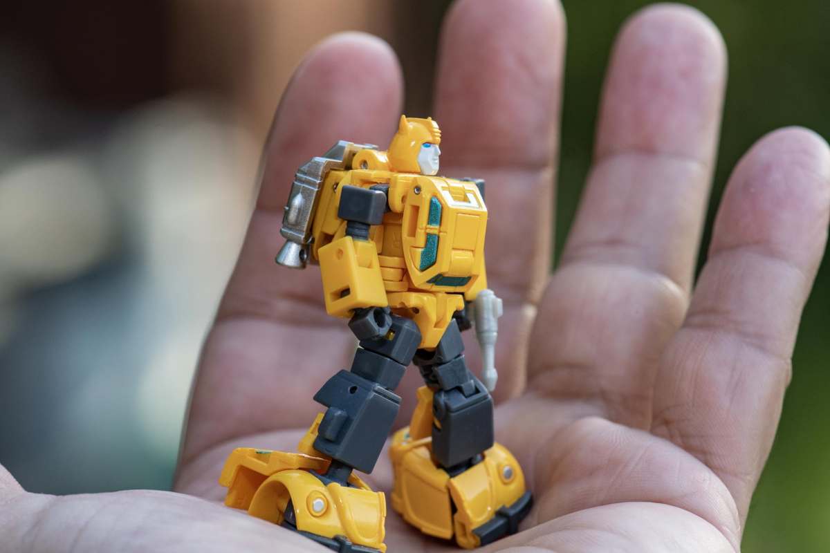 Toy Photography with Newage Transformers Toy Photographers