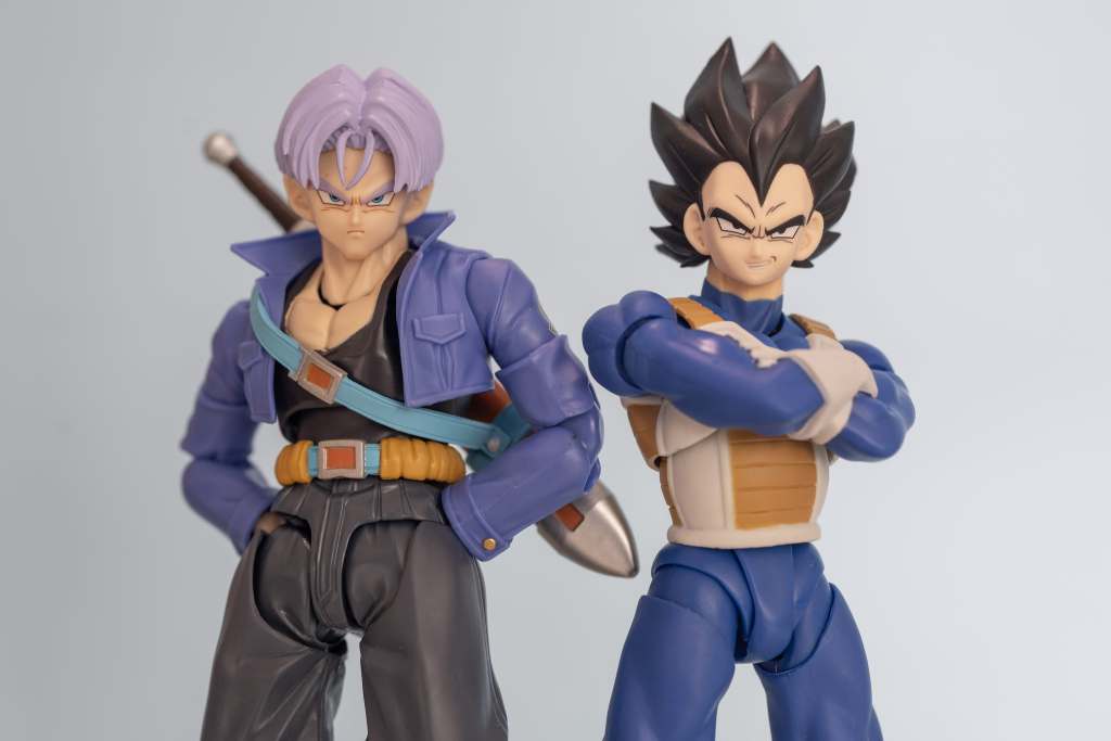 Dragon Ball Z Super Saiyan Trunks S.H.Figuarts Action Figure