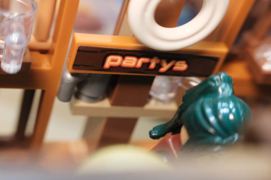 LEGO Party's Bar @theperryadventures